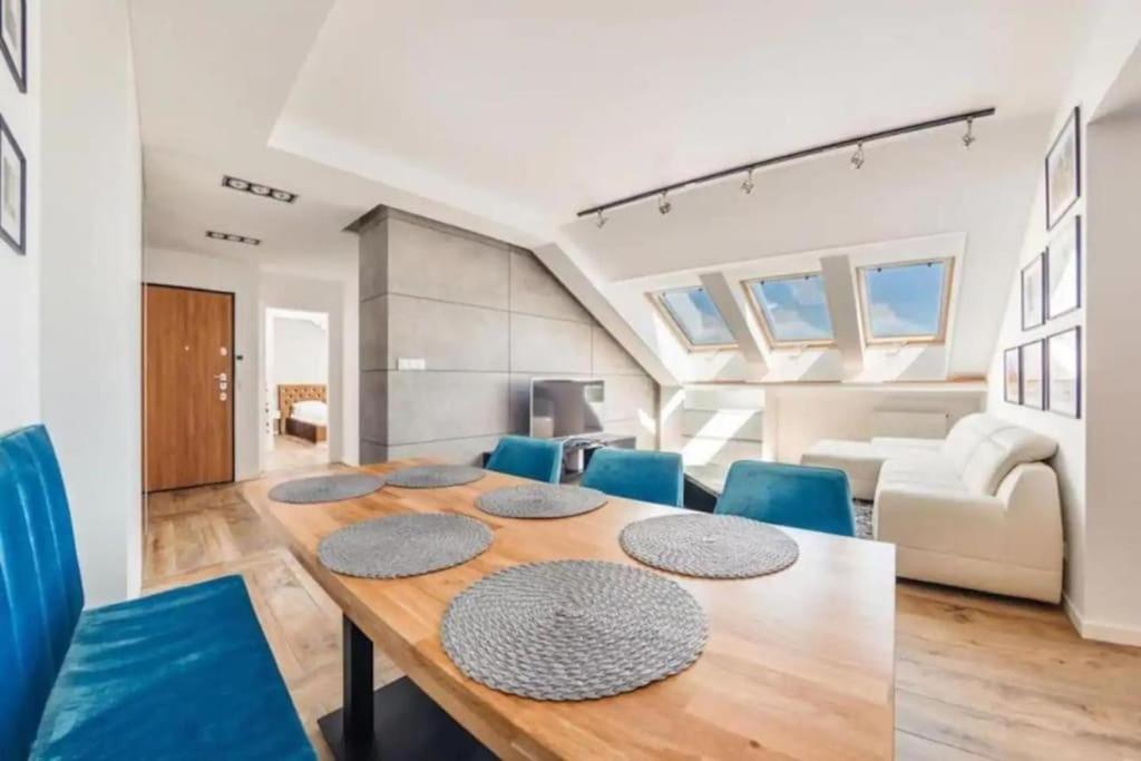 Close-golden - Cozy And Bright - Great Location &swietej Barbary * Gdańsk