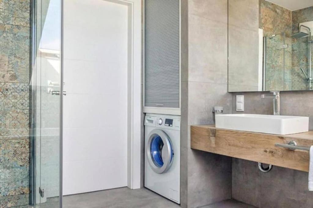 Huoneisto Close-golden - Cozy And Bright - Great Location &swietej Barbary *